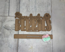 Load image into Gallery viewer, Farm fresh berries Strawberry Standing kit
