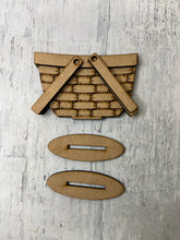 Load image into Gallery viewer, Mini Interchangeable basket, wagon, or Seasonal inserts
