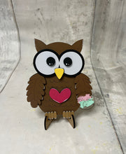 Load image into Gallery viewer, Valentine Owl pop out DIY craft sign kit kids craft
