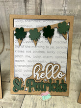 Load image into Gallery viewer, St Patricks sign Trio
