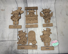 Load image into Gallery viewer, Valentine highland cows standing Tier Tray set of 5 diy Kit
