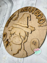 Load image into Gallery viewer, Halloween Highland Cow Boo Welcome Round Doorhanger
