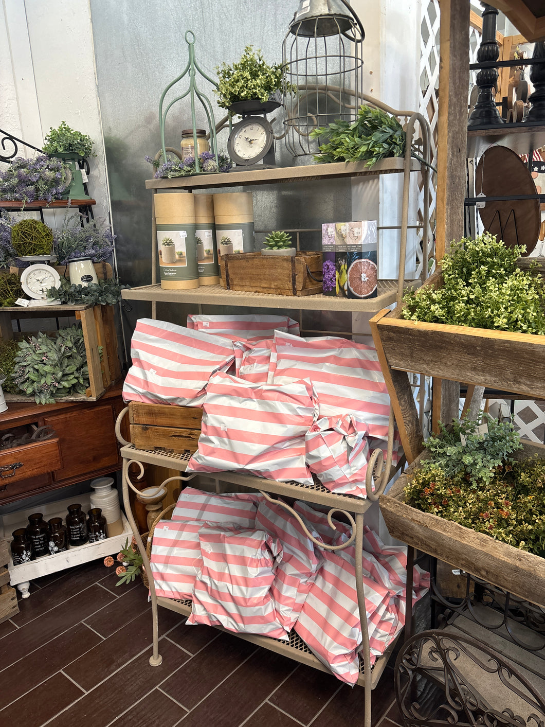 Mystery Home decor bag