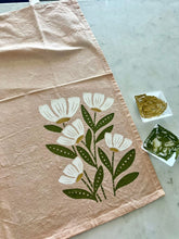 Load image into Gallery viewer, Textile chalking DIY workshop-Saturday Sept 20th 11am
