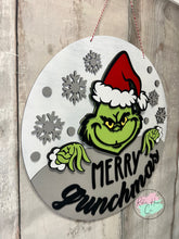 Load image into Gallery viewer, Merry Grinchmas Christmas doorhanger round sign kit
