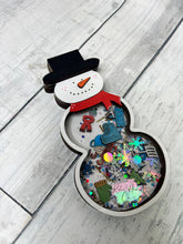 Load image into Gallery viewer, Snowman shaker
