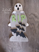 Load image into Gallery viewer, Halloween Ghost grave RIP cutouts
