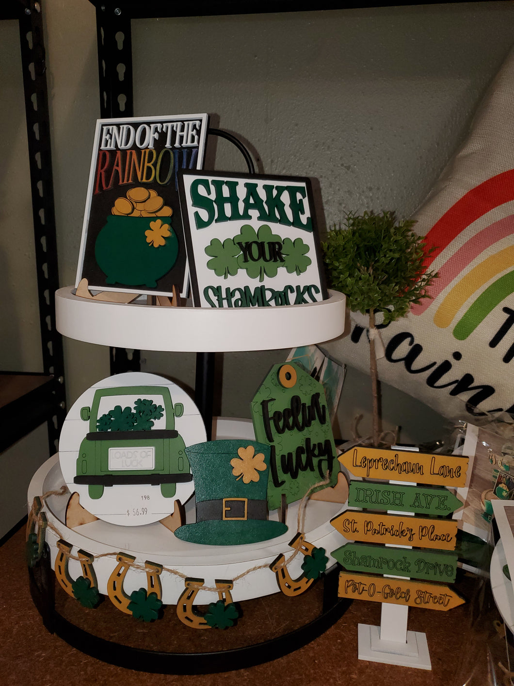 St. Patricks Day shake your shamrock Tier Tray Kit